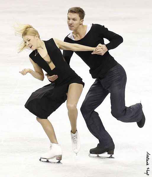 Ekaterina Bobrova & Dmitri Soloviev (RUS) 