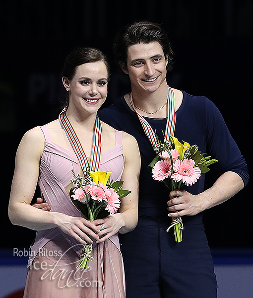 Тесса Виртью - Скотт Моир / Tessa VIRTUE - Scott MOIR CAN - Страница 18 174CC-Pod-6643_600