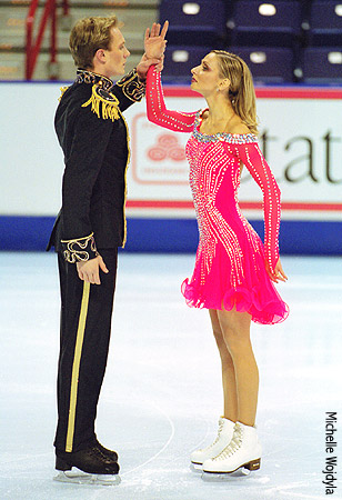 Tatiana Navka &amp; Roman Kostomarov (RUS)