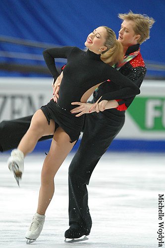 Anastasia Grebenkina &amp; Vazgen Azrojan (ARM)
