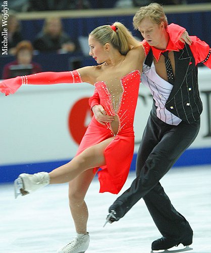 Anastasia Grebenkina &amp; Vazgen Azrojan (ARM)