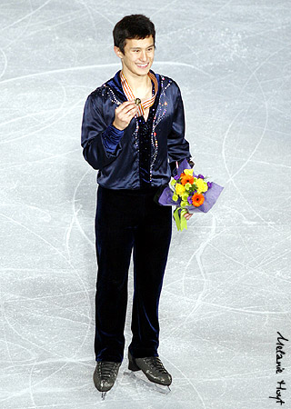 Patrick Chan (CAN) gold