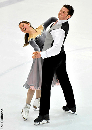 Rebecca Nelles &amp; Jessie Smyth