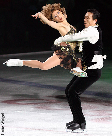 Xue Shen &amp; Hongbo Zhao - "Ramalama (Bang Bang)"