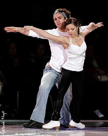 Jessica Dubé &amp; Bryce Davison - "Fix You"