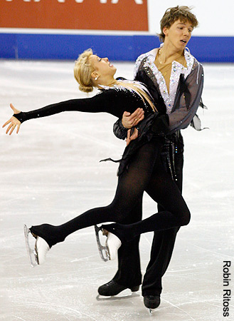 Ekaterina Bobrova &amp; Dmitri Soloviev (RUS)