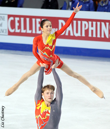 Vera Bazarova &amp; Yuri Larionov (RUS)