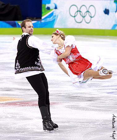 Nora Hoffmann &amp; Maxim Zavozin