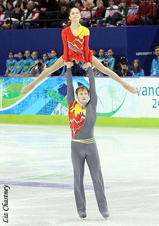 Vera Bazarova &amp; Yuri Larionov (RUS)