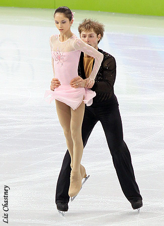 Vera Bazarova &amp; Yuri Larionov (RUS)