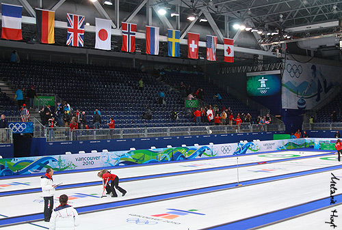CAN and JPN practiced as the rink cleared out