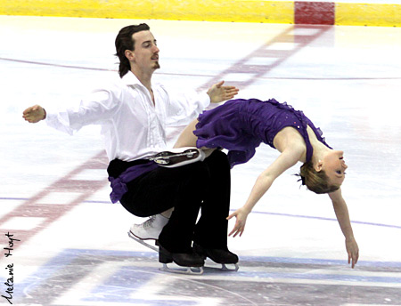 Larissa Van As &amp; Taylor Dilley