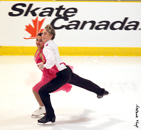 Kelly Oliveira &amp; Jordan Hockley