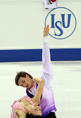 liiiiiiittle farther to reach the jacket