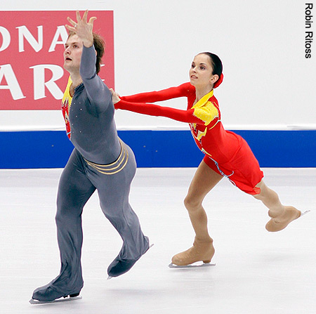 Vera Bazarova &amp; Yuri Larionov (RUS)