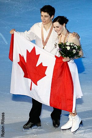 World Champions Tessa Virtue &amp; Scott Moir (CAN)