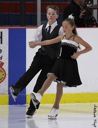 Alexis Mitchell &amp; Aidan Von Holwede