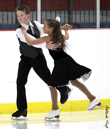 Alexis Mitchell &amp; Aidan Von Holwede