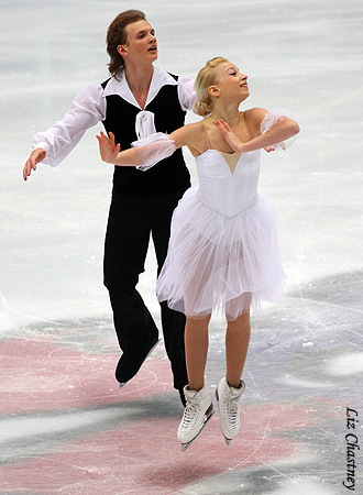 Evgenia Kosigina &amp; Nikolai Moroshkin (RUS)