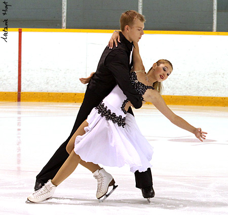 Cassandre Lapierre &amp; Malcolm Jones 