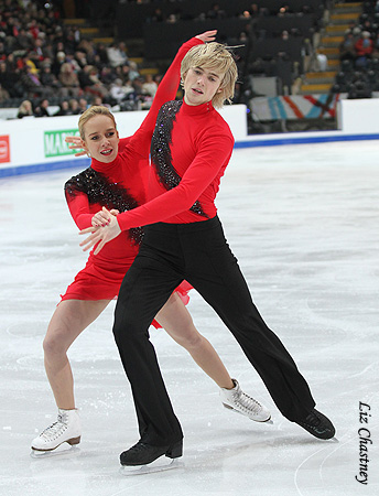Pernelle Carron &amp; Lloyd Jones (FRA)