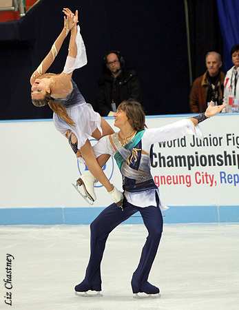 Ekaterina Pushkash &amp; Jonathan Guerreiro (RUS)