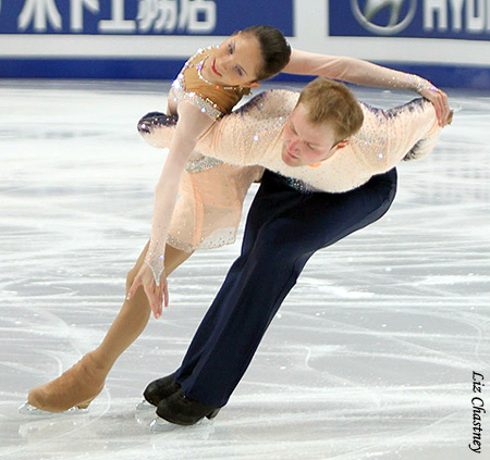 Vera Bazarova &amp; Yuri Larionov (RUS)