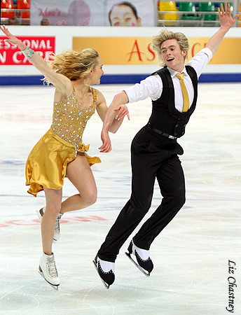 Pernelle Carron &amp; Lloyd Jones (FRA)