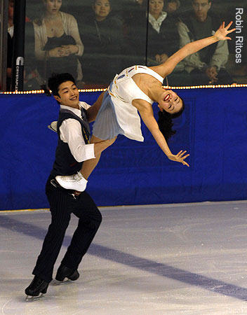 Maia Shibutani &amp; Alex Shibutani