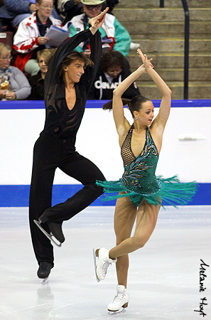 Ekaterina Pushkash &amp; Jonathan Guerreiro (RUS)