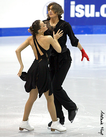 Ekaterina Pushkash &amp; Jonathan Guerreiro (RUS)