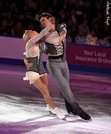 Tatiana Volosozhar &amp; Maxim Trankov (RUS)