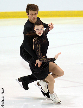 12CdnNat-JrPract15-0066-CB-MH