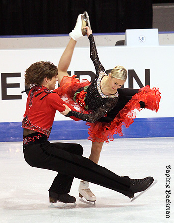 Anna Yanovskaia &amp; Sergei Mozgov (RUS)