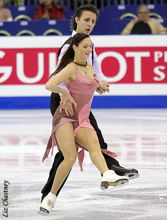 Ksenia Pecherkina &amp; Aleksander Jakushin (LAT)