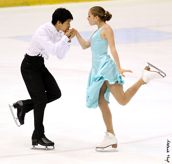Madeline Edwards & ZhaoKai Pang (CAN)