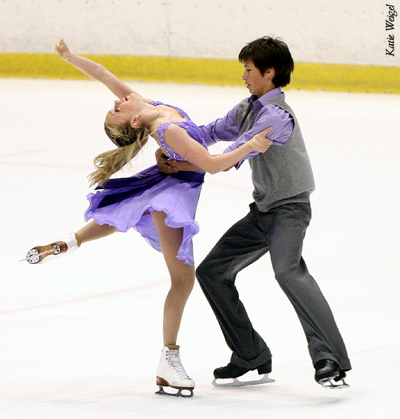 Katie Desveaux & Dmitre Razgulajevs (CAN)