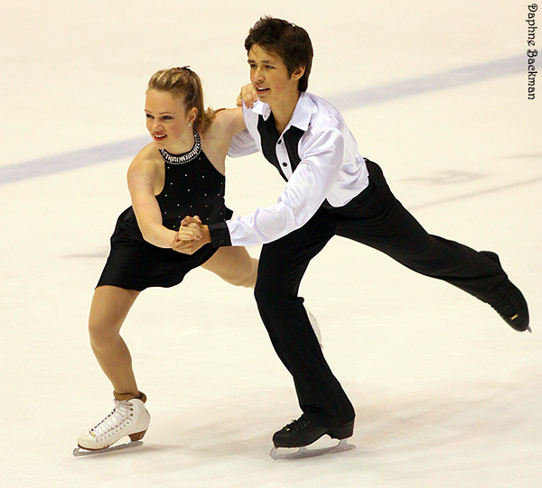 Katie Desveaux & Dmitre Razgulajevs (CAN)