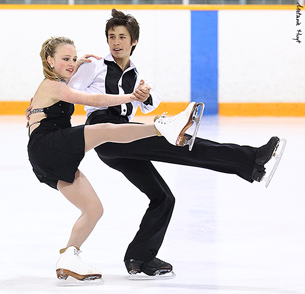 Katie Desveaux & Dmitre Razgulajevs (CAN)