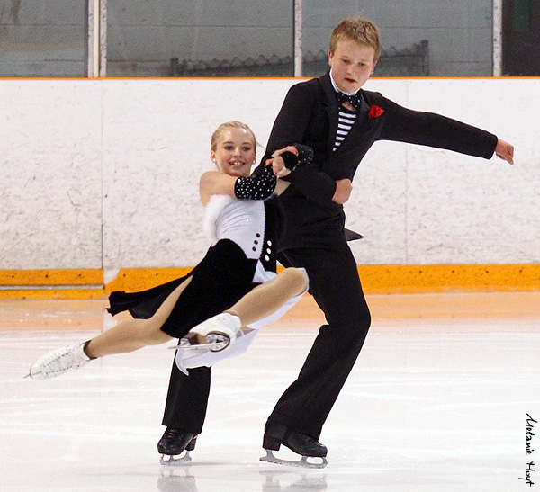Emily Pike & Andrew Wildey