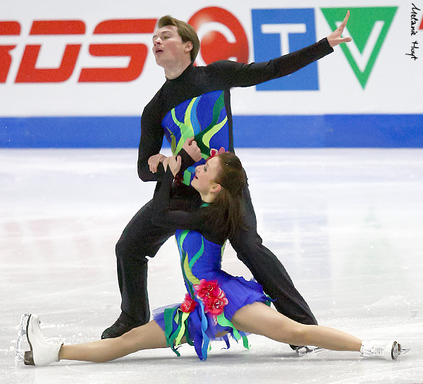Julia Zlobina & Alexei Sitnikov (AZE)