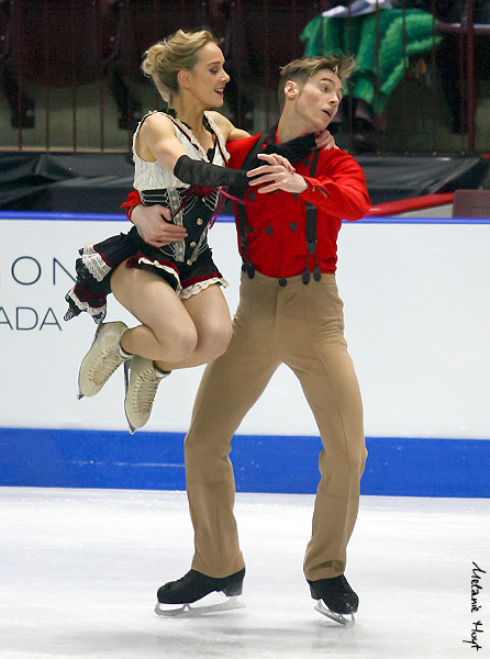 Pernelle Carron & Lloyd Jones (FRA)