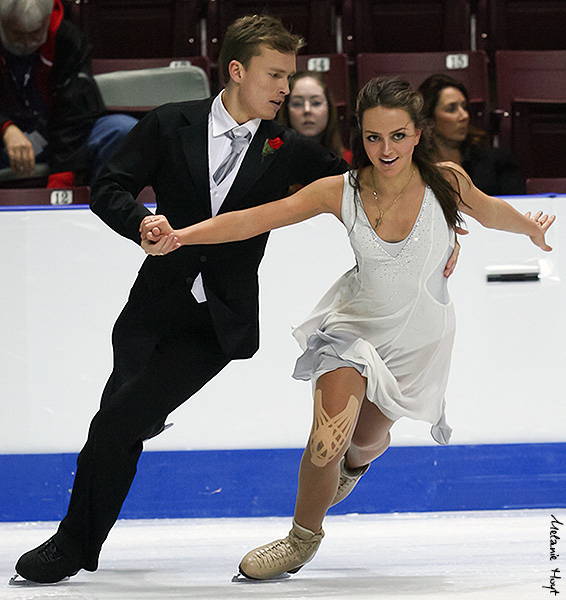 Ekaterina Riazanova & Ilia Tkachenko (RUS)