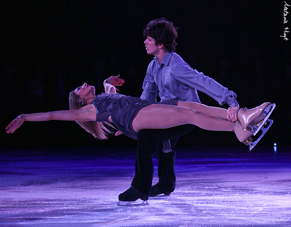 Sinead Kerr & John Kerr