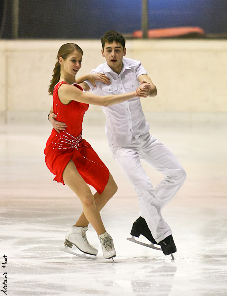 Alexandra Nazarova & Maxim Nikitin (UKR)