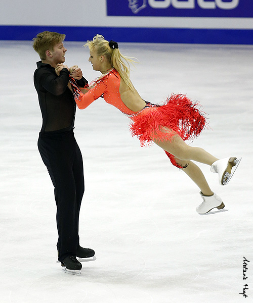 Olga Jakushina & Aleksandrs Grishins (LAT) 