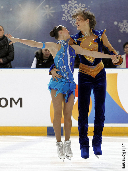 http://photos.ice-dance.com/cache/2012-13/13RJN/FD/13RusJN-FD-4045-LD-JK_600.jpg