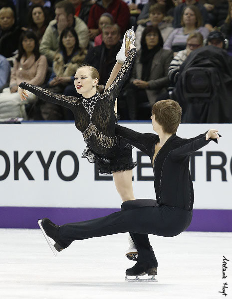 Siobhan Heekin-Canedy & Dmitri Dun (UKR)