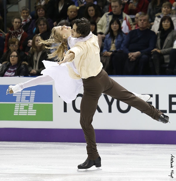 Kaitlyn Weaver & Andrew Poje (CAN)