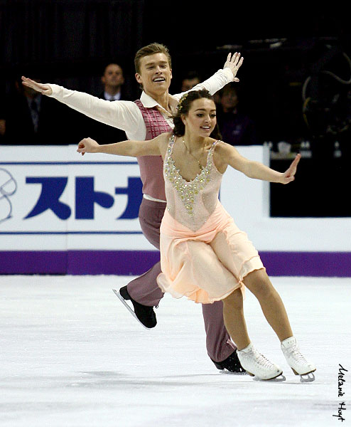 Ekaterina Riazanova & Ilia Tkachenko (RUS)